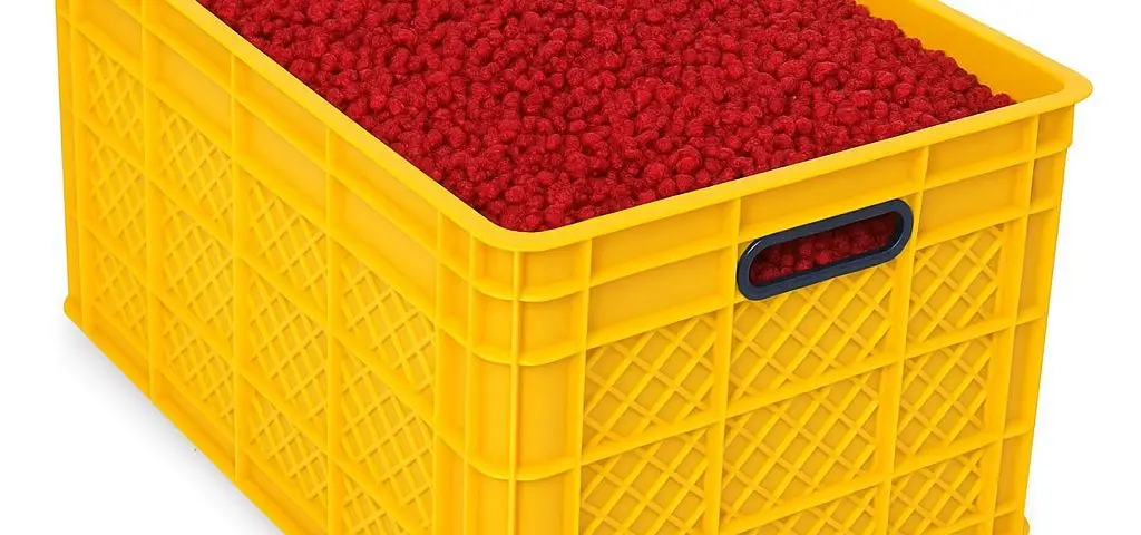 با بهترین روشهای حمل و نگهداری زرشک آشنا شوید. سبدهای پلاستیکی 830 و 850 انتخابی ایدهآل برای حفظ کیفیت و تازگی زرشک هستند. همین حالا از راهنمای جامع ما استفاده کنید.